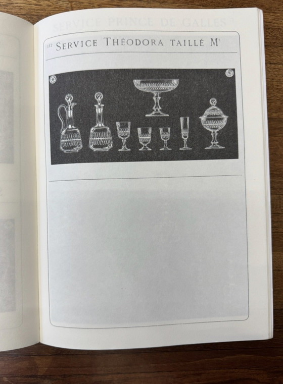 Image 1 of Set van 5 Val Saint Lambert Théodora kristallen champagneflutes – Antiek handgeslepen kristal, gedocumenteerd in de catalogus va