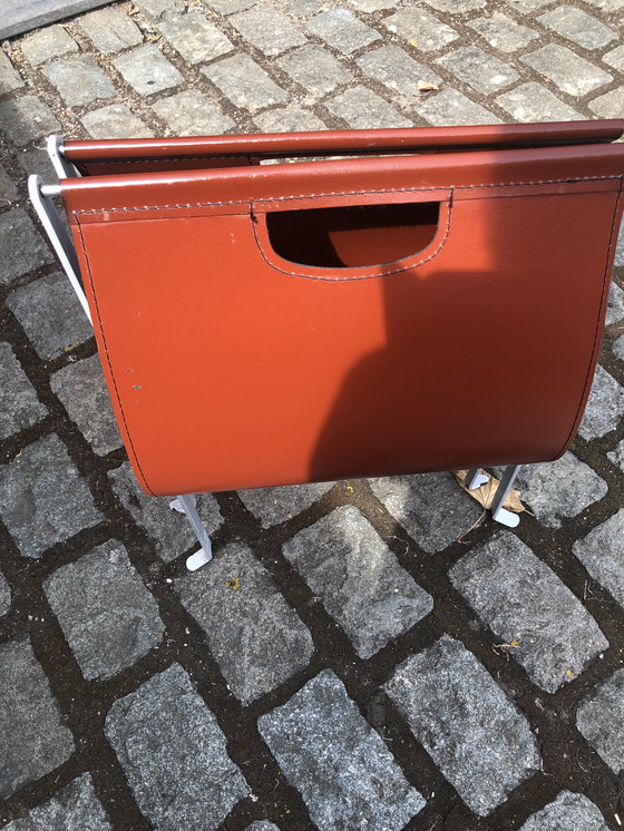 Image 1 of Porte-revues pliant en cuir vintage - periode 1970