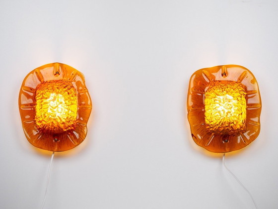 Image 1 of Par de apliques daneses con medallón de Vitrika, años 60