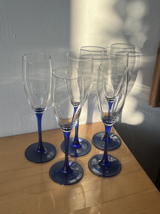 Vintage Wine Glasses Luminarc France