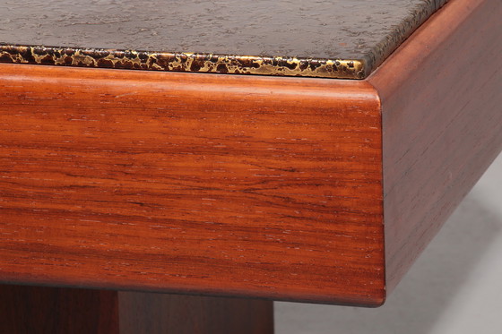 Image 1 of Tavolino brutalista con piano in rame e base in legno 1970