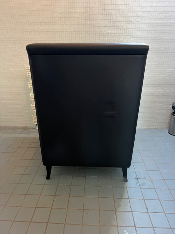 Image 1 of Auténtico sillón Poltrono Frau, cuero negro, impecable