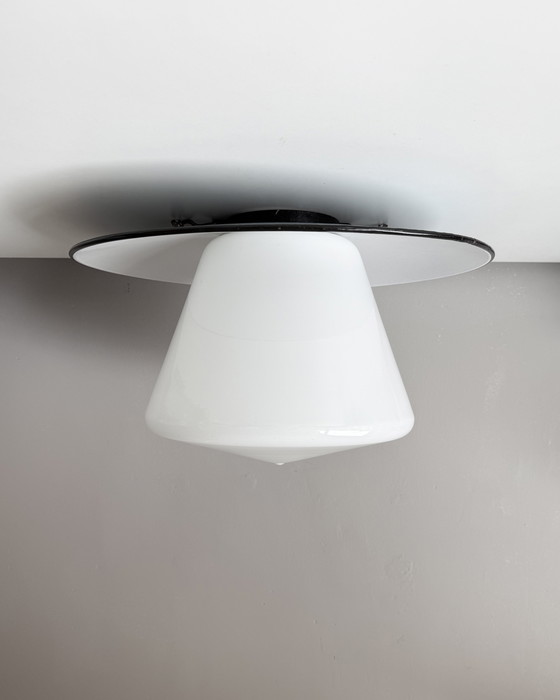 Image 1 of Zweedse vintage industriële lamp 