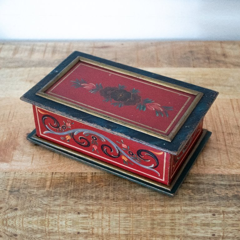 Vintage Hand-Painted Hindeloopen Wooden Box, Frisian Folk Art