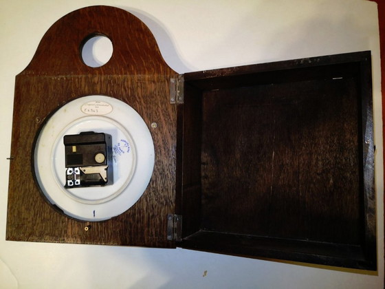 Raro orologio antico, vintage, retrò, in legno e porcellana, proveniente da Parigi / anni '70 (photo 10 of 17)