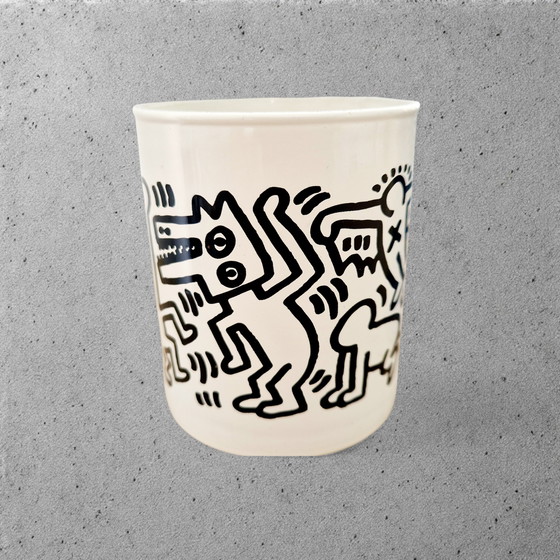 Image 1 of Dos jarrones firmados por Keith Haring - Cristal opalino - Estilo Pop Art