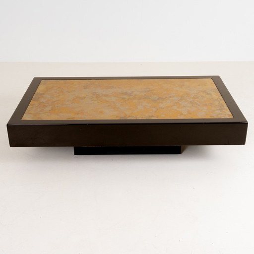 Vintage salontafel van hars en met bladgoud bewerkt Églomisé glas