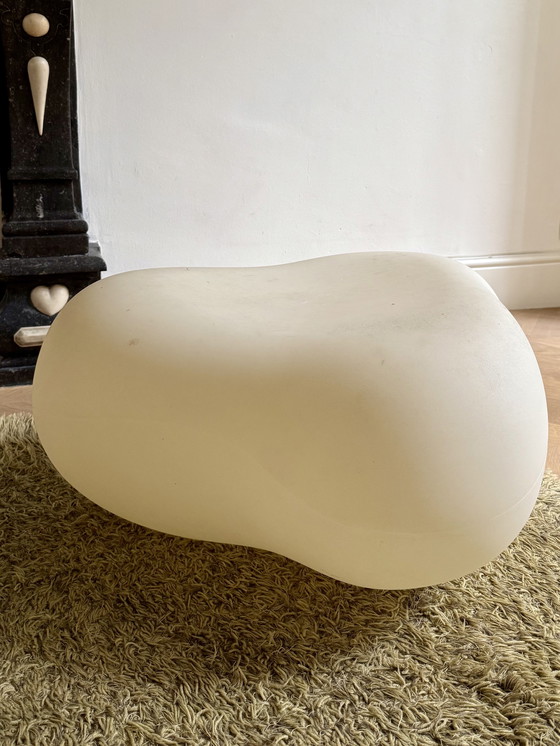 Image 1 of FEEK Pebble (design Karim Rashid