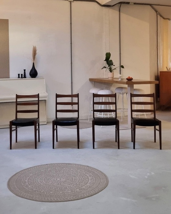 Image 1 of Sillas de mediados de siglo