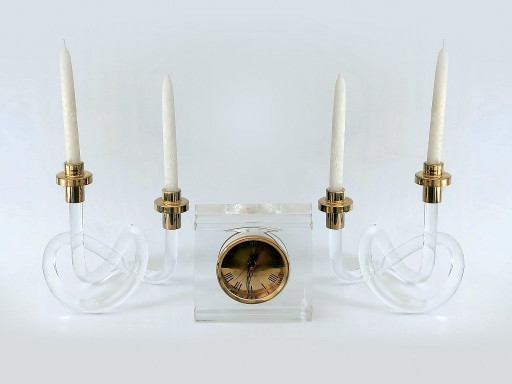 Juego de candelabros y reloj de Dorothy C. Thorpe