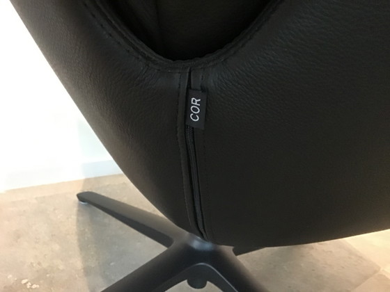 Image 1 of Cor Cordia lounge draai fauteuil + Poef
