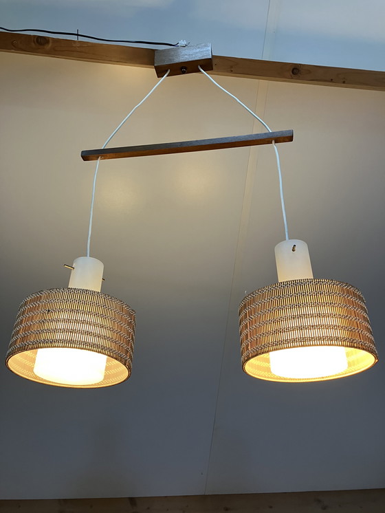 Image 1 of Vintage Scandinavische hanglamp met teak hout en houten kap