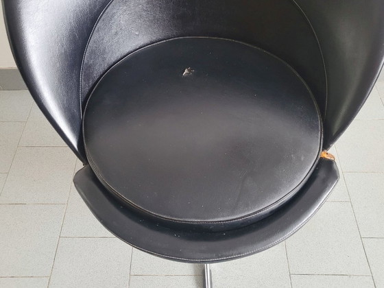 Image 1 of VINTAGE CONE CHAIR K1 BY VERNER PANTON 1950 BLACK FAUX LEATHER & STEEL
