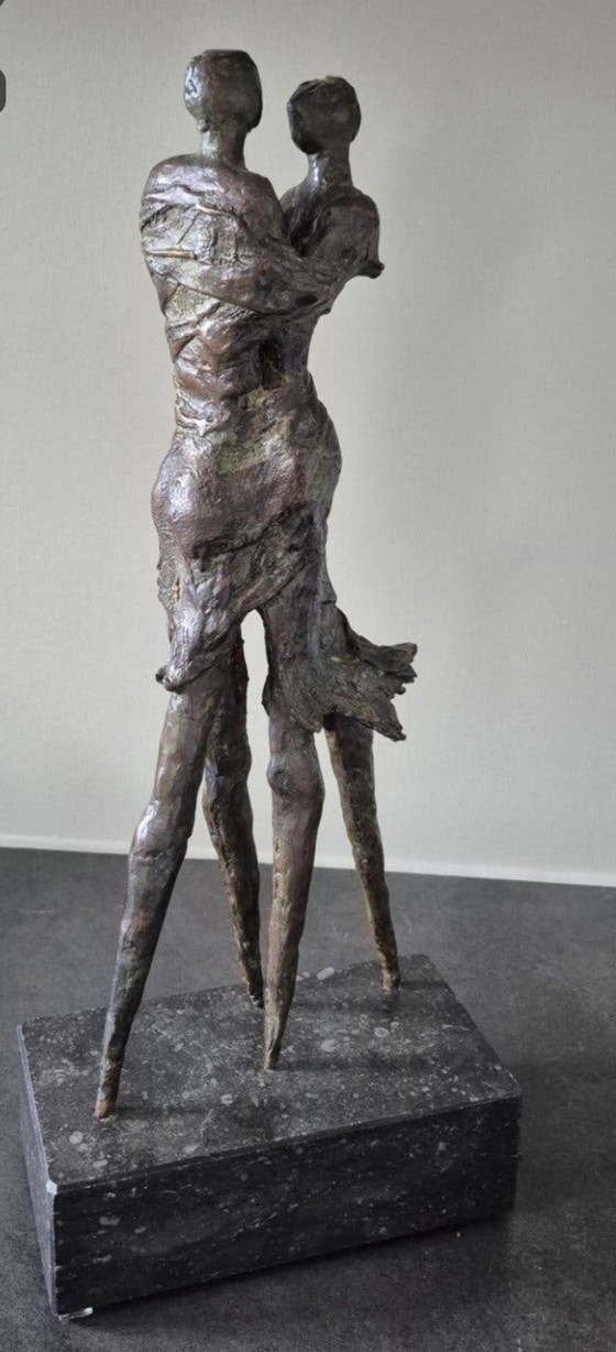 Escultura de Bronce de Rietje Geurts – Bronze, Stone (photo 3 of 5)