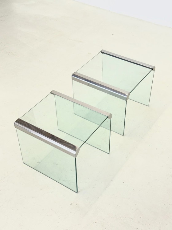 Image 1 of Ensemble de deux tables d'appoint en verre transparent Gallotti & Radice