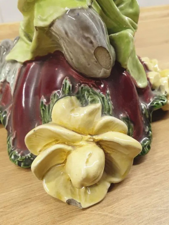 Image 1 of Monumentales Majolika-Figuren-Mittelstück, Böhmen, um 1900