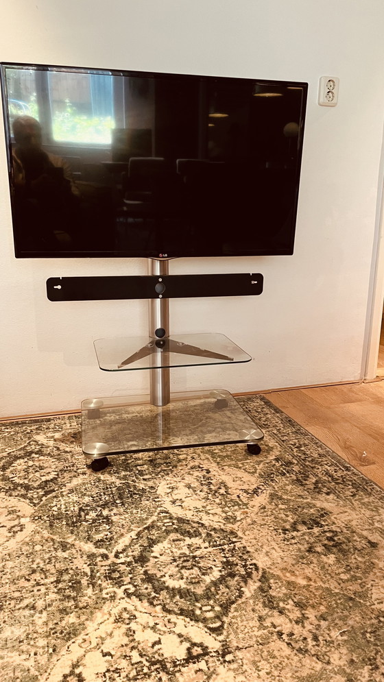 Image 1 of Standard televisivo