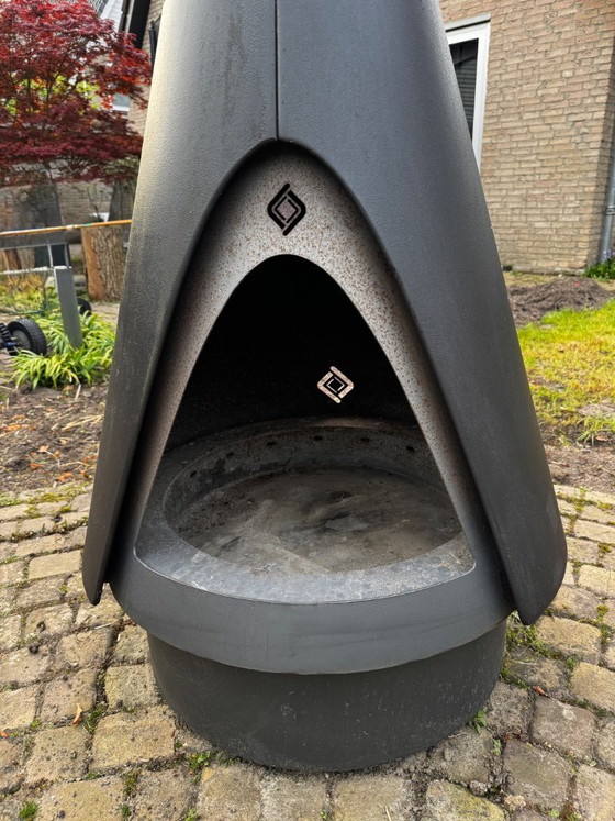 Image 1 of Harrie Leenders Poêle d'extérieur Pharos