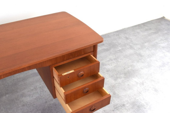 Mid-Century Deens Teakhouten Bureau, jaren 60. – Wood (photo 17 of 17)