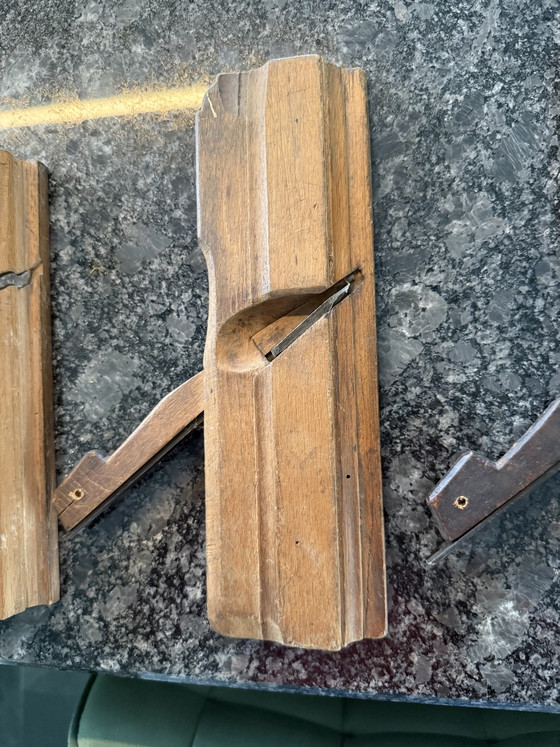 Image 1 of 5 delige antieke meubelschavenset