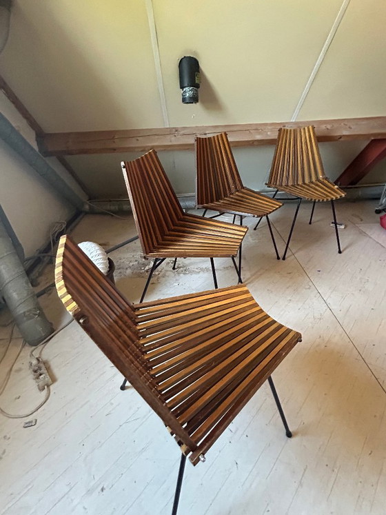 Chaise modèle 218 lot de 4, Designer : Dirk Van Sliedregt 1961 – Dirk van Sliedregt (Rohé Noordwolde) (photo 7 of 10)