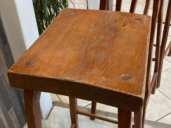 Image 1 of Set di 3 sgabelli alti da bar in legno massello, realizzati artigianalmente, 50