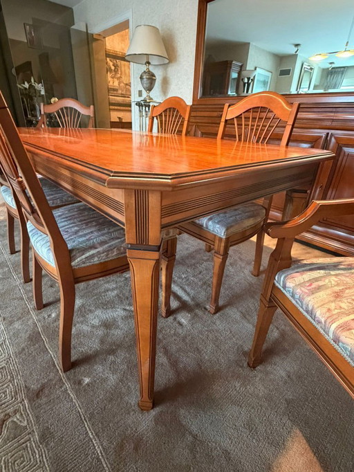 Complete dining room in full cherry wood
