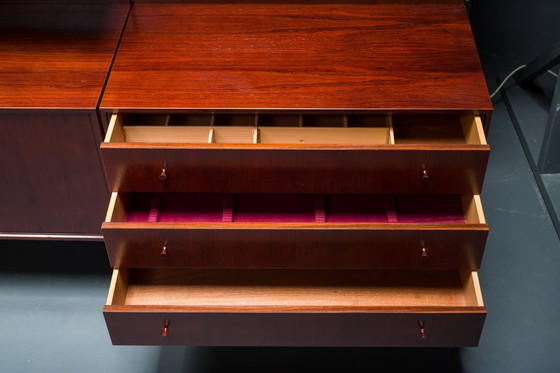 Image 1 of  Mensole da parete modulari in palissandro tedesco di IDEE Mobel, anni '60, set di 25 pezzi