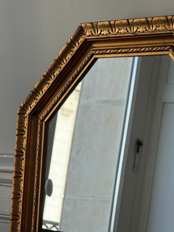 Image 1 of Miroir octogonal en bois doré