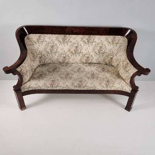Canapé Biedermeier en placage de noyer