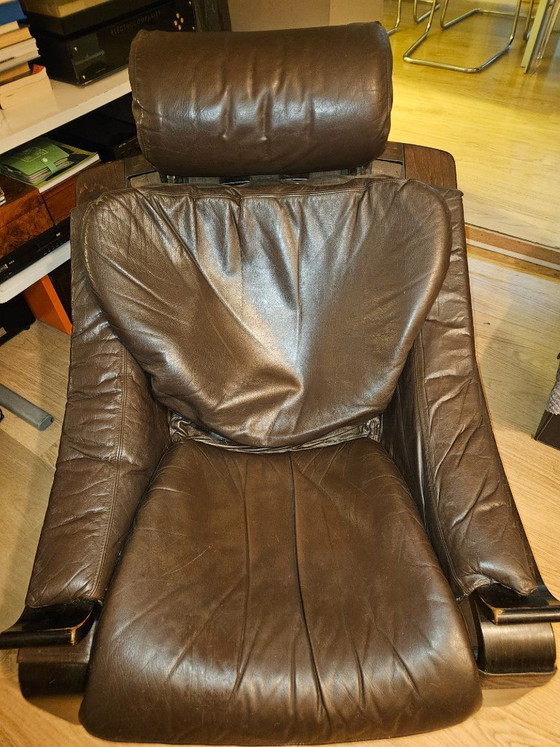 Sillón Kroken de cuero marrón con otomana, Roche Bobois, Sillones reclinables, Madera, Vintage (foto 5 de 5)