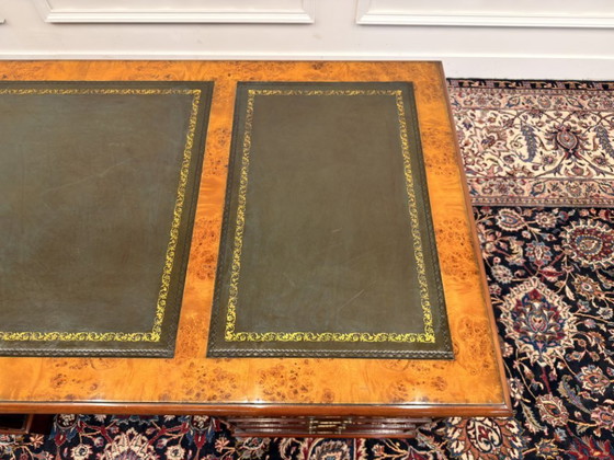 Scrivania classica italiana in radica di noce con pelle verde – Scrivanie, Leather, Wood (photo 14 of 15)