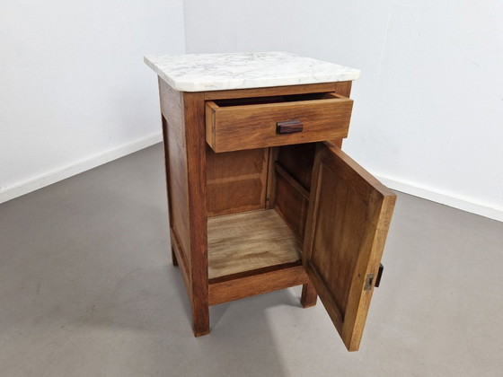 Art Deco Halkastje | Nachtkastje – Marble, Wood (photo 4 of 10)