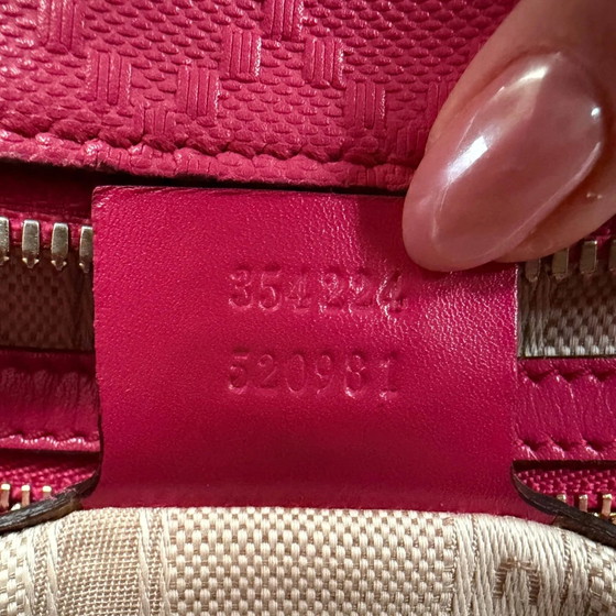 Bolso satchel Gucci Diamanté de piel rosa – Bolsos de hombro (photo 20 of 23)
