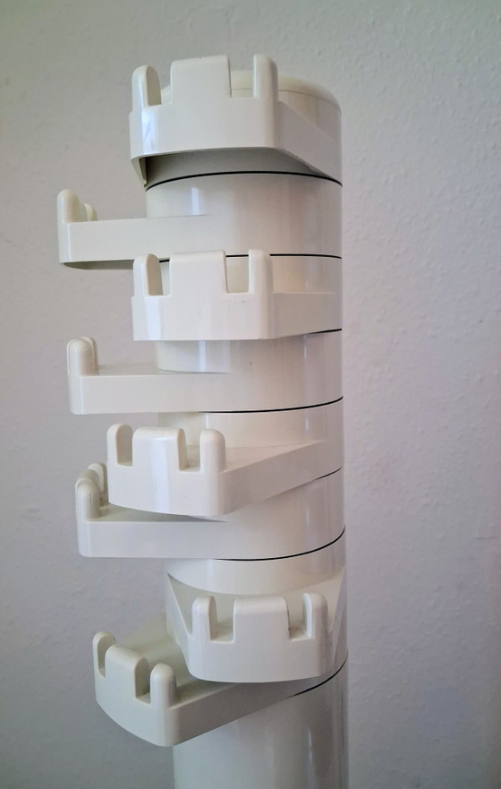 Image 1 of Appendiabiti vintage 'Minivip' Space Age – Benanti & Brunori per Velca Legnano anni '70