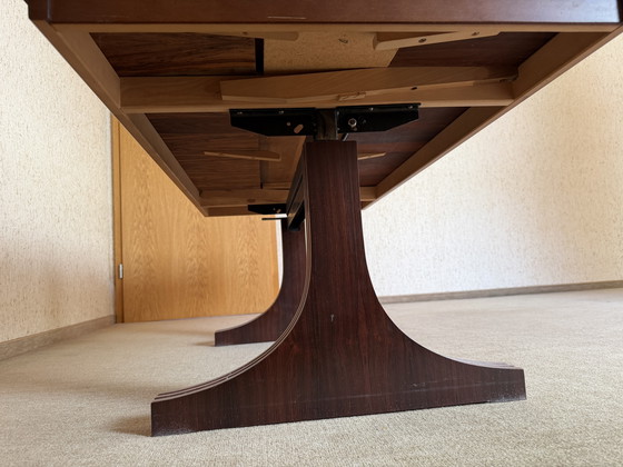 Image 1 of Dining table - Rosewood real wood veneer (Rio-Rosewood) - 1960-1975 - Ilse Möbelwerke