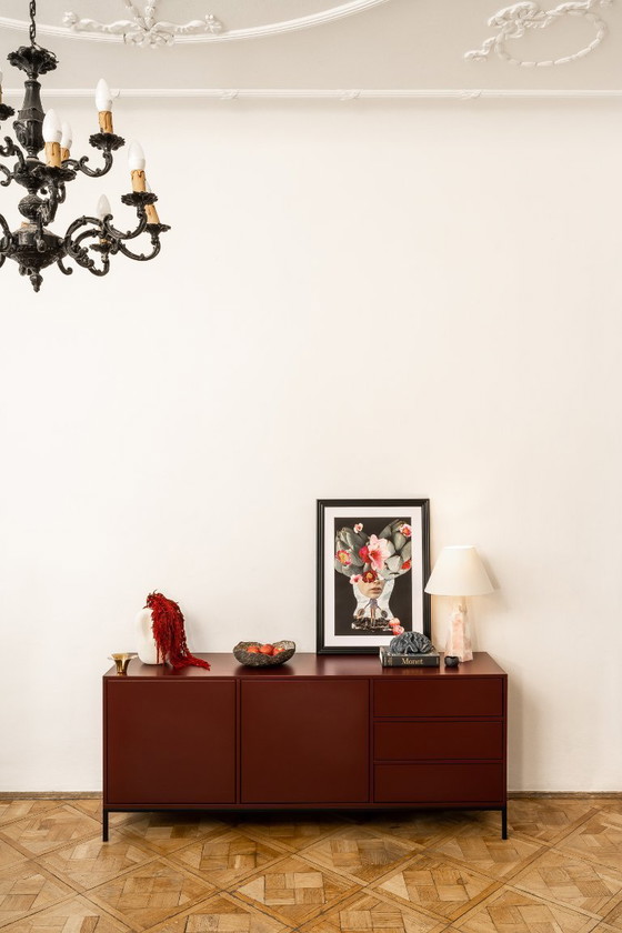 Image 1 of Burgundy red sidetable by KONDOR