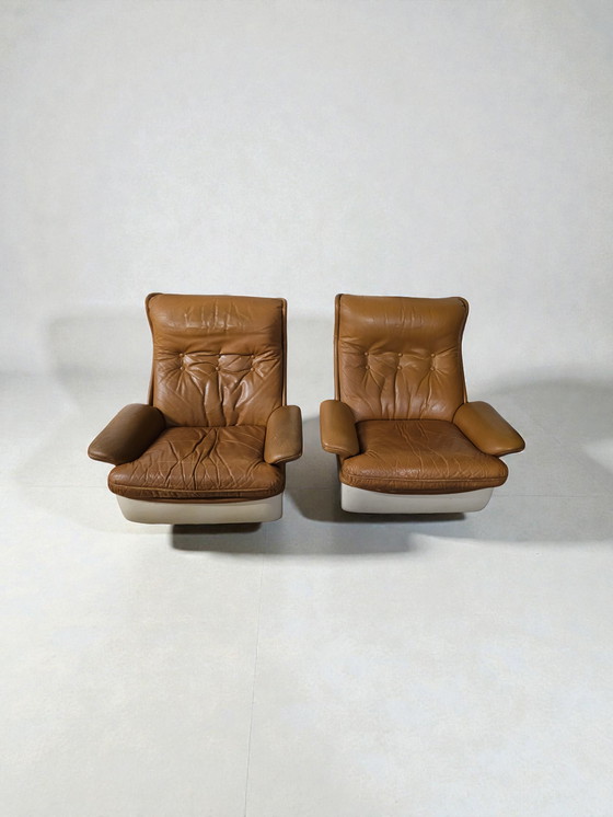 Image 1 of Set di 2 poltrone di design in pelle, poltrona lounge Airborne Orchid, anni '60