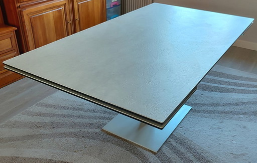 Roche Bobois - Tavolo da pranzo rettangolare in ceramica con prolunga / base laccata