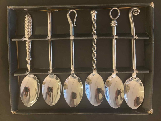 Image 1 of Vintage roestvrijstalen soeplepels: Set van 6 verschillende dinerlepels