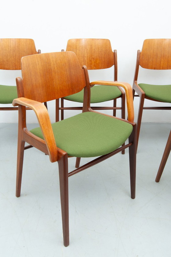 Image 1 of 4x C64 & 2x D64 eetkamerstoelen in teakhout van Hartmut Lohmeyer voor Wilkhahn (jaren 50)