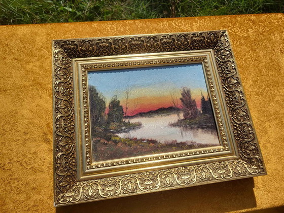 Dipinto a olio vintage, paesaggio al tramonto, cornice dorata ornata. – Stampe artistiche, Tela (photo 3 of 5)