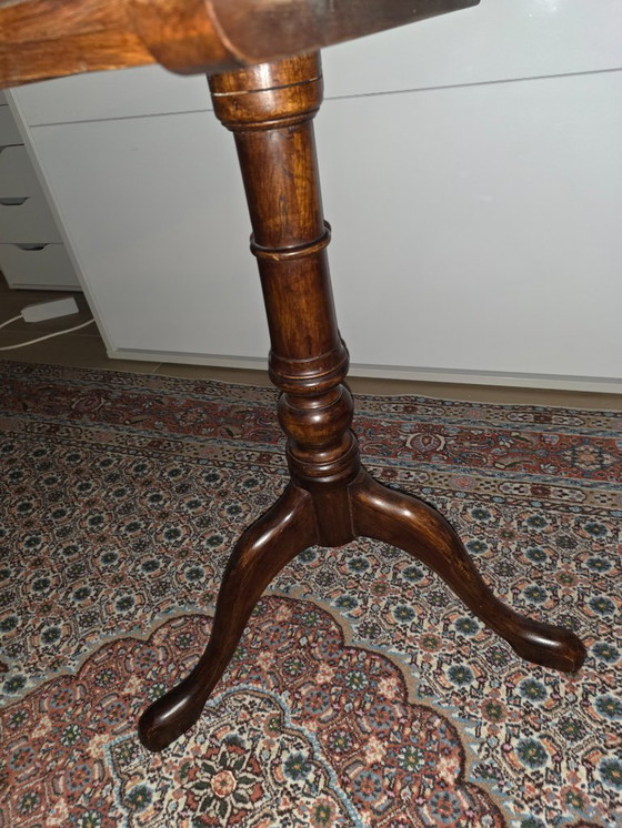 Image 1 of Victorian 19th century tripod table