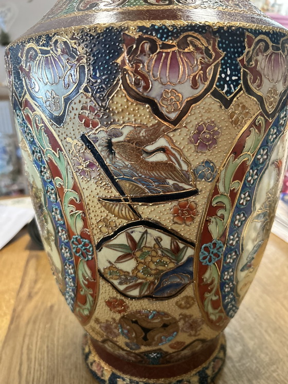 Image 1 of Antique Japanese Satsuma vase - richly decorated - 60 cm