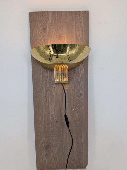Vintage Nederlandse Postmoderne Wandlamp – Koek Verlichting Eindhoven Maastricht – Messing & Hout – Jaren 70/80