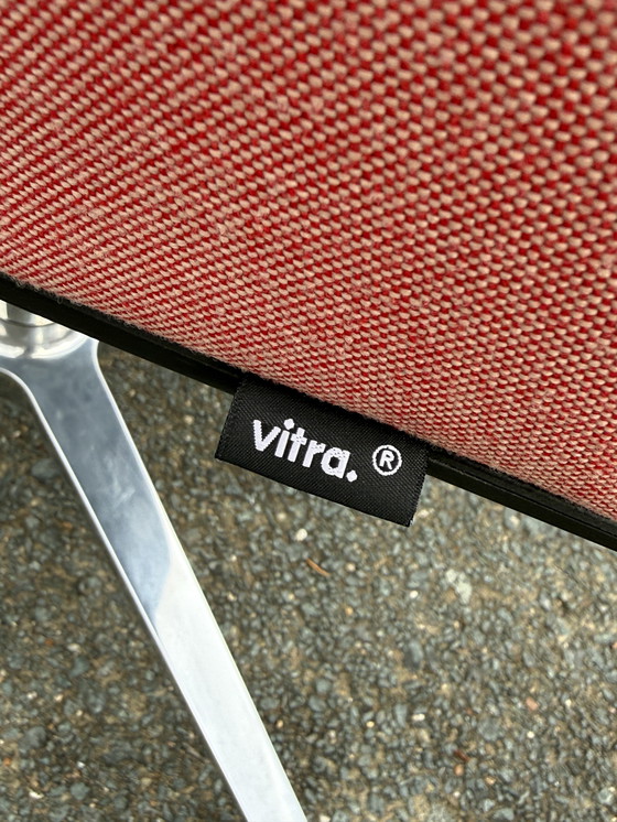 Image 1 of Vitra Softshell 4-Poots Aluminium