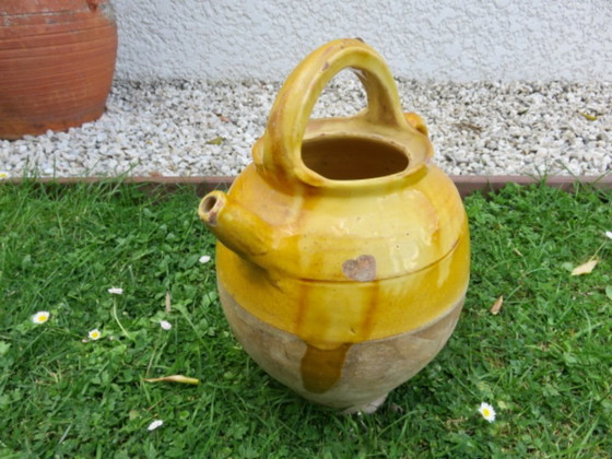 Image 1 of Jarra de agua de terracota vidriada amarilla, suroeste de Francia, finales del siglo XIX.