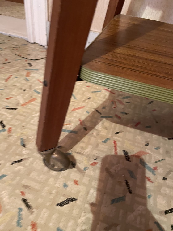 Image 1 of Table vintage