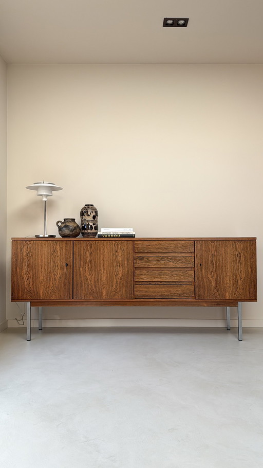 Buffet vintage en bois de rose / buffet à 3 portes et 4 tiroirs
