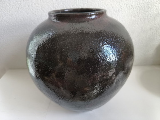 Grande vaso sferico in terracotta del ceramista Hans van Riessen – Vasi, Ceramica (photo 4 of 13)